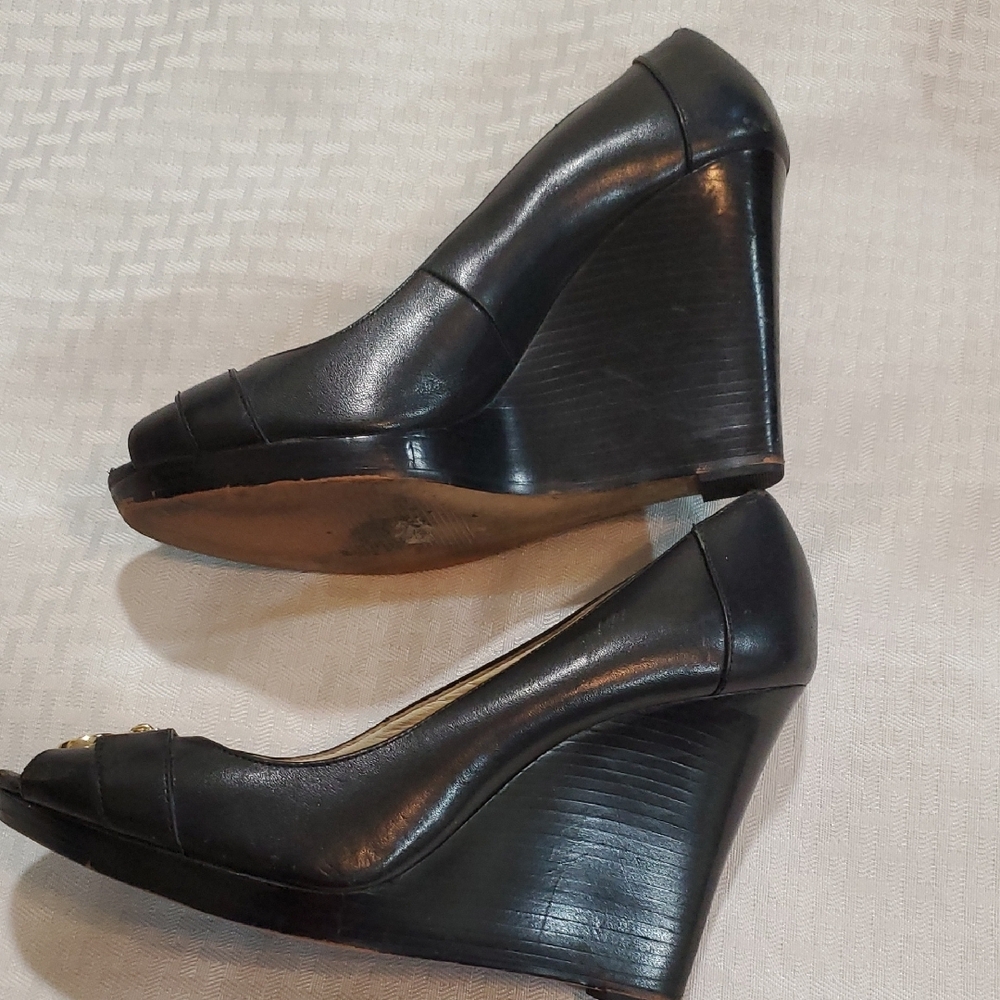 Michael Kors Elegant Black  Wedge Heels with Gold Accent - Picture 3 of 10